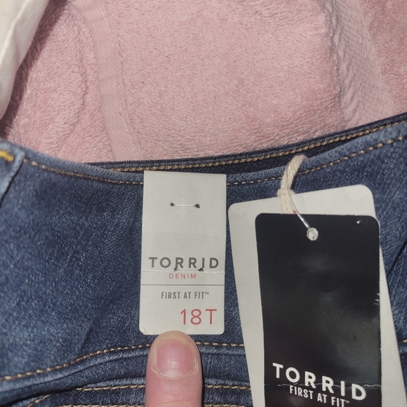 Torrid Jeggings Size 18T - Picture 8 of 8